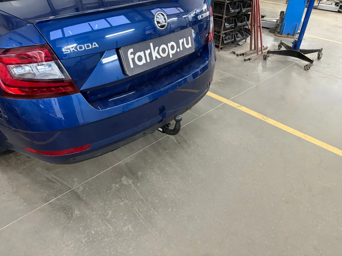 Фаркоп Steinhof для Skoda Octavia 2012-2020 V-063 в Новокузнецк Фаркоп Steinhof для Skoda Octavia 2012-2020 V-063 в Новокузнецк