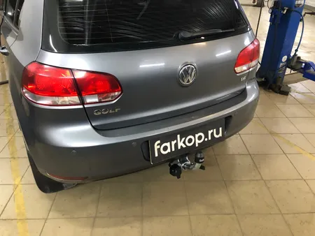 Фаркоп Galia для Volkswagen Golf 2008-2013 A038C в Новокузнецк