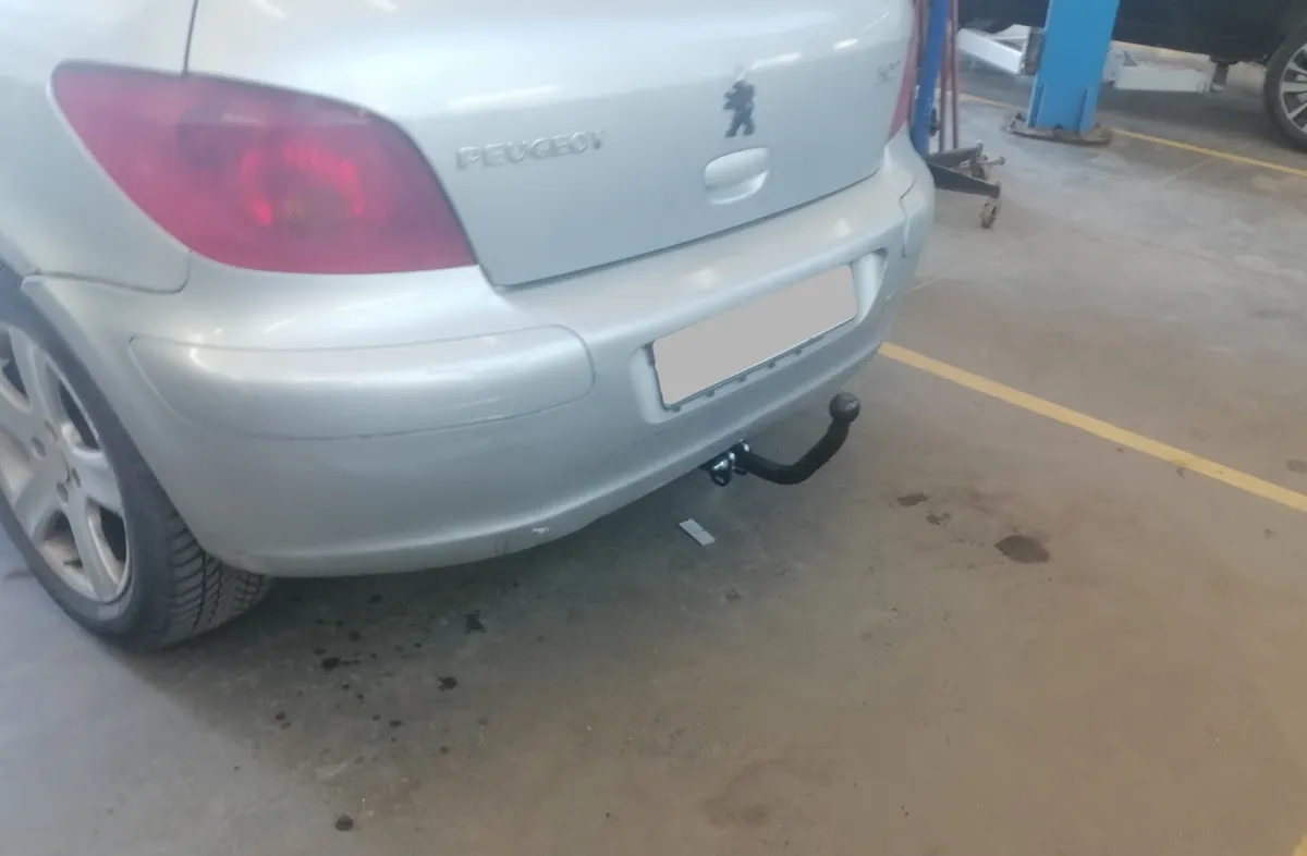 Фаркоп Лидер плюс для Peugeot 307 (хетчбек) 2001-2008 P106-A в Новокузнецк