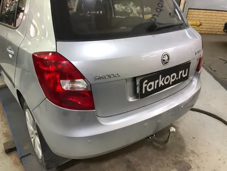 Фаркоп Galia для Skoda Fabia (хетчбек) 2007-2014 S081A в Новокузнецк